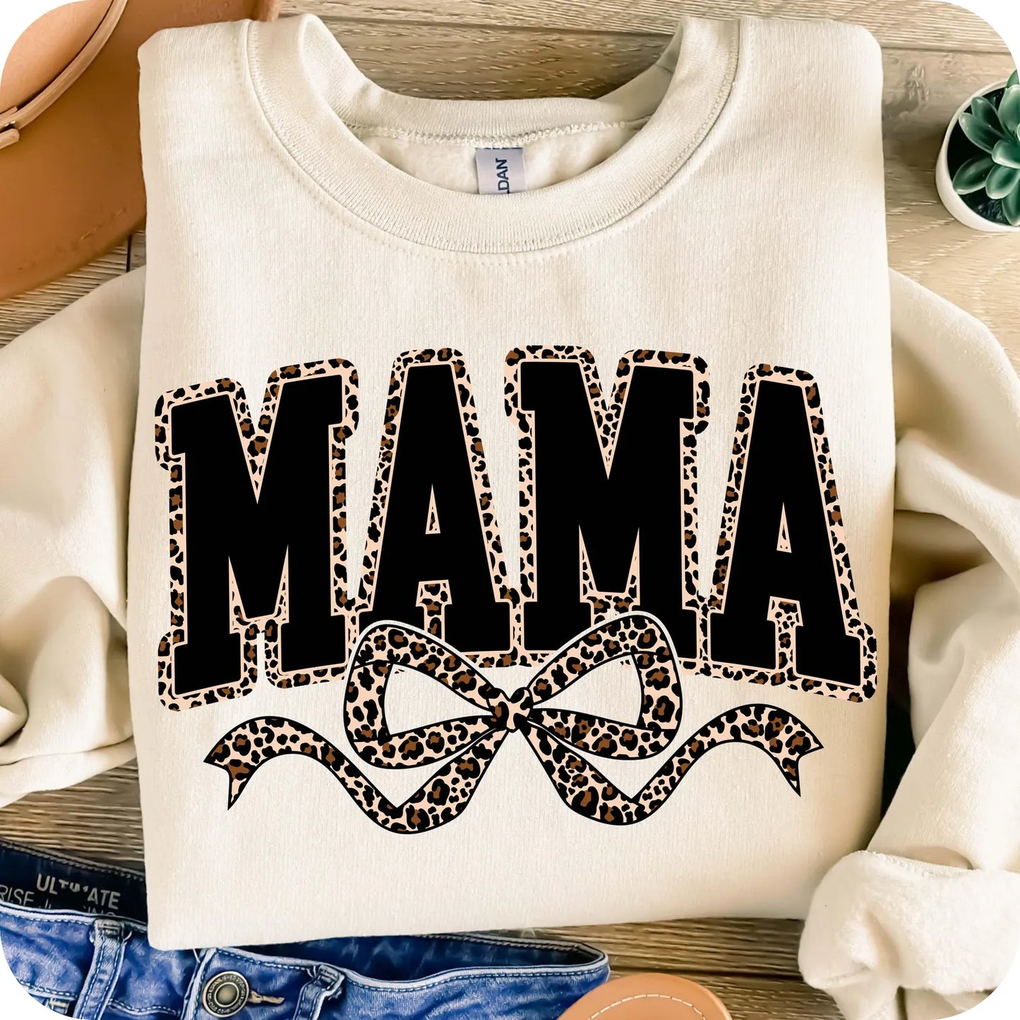 Leopard Bow Mama Tee 🐆🤎